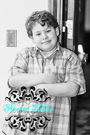 Tristan Cross and Family - Shannon Ethier Photography - April 28, 2024-12