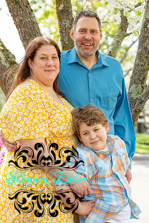 Cross Family - Shannon Ethier Photography - April 28, 2024