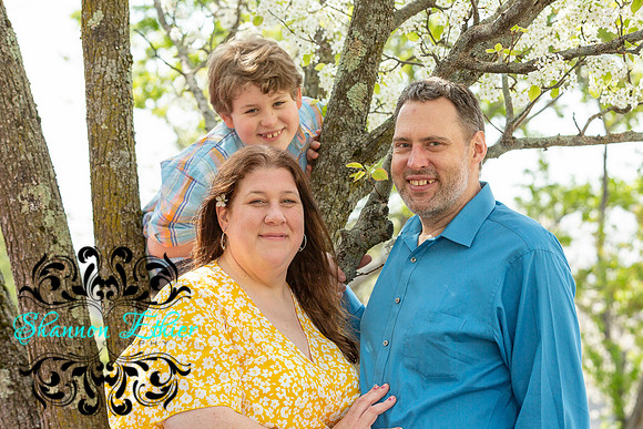 Cross Family - Shannon Ethier Photography - April 28, 2024-20