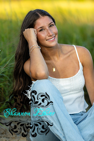 Sarah_2025-08-25_Shannon_Ethier_Photography_1-8