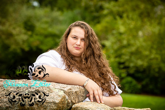 Olivia Tura Senior Portrait BHS 2023-9551-Shannon Ethier Photography