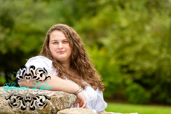 Olivia Tura Senior Portrait BHS 2023-9557-Shannon Ethier Photography