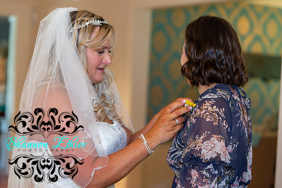 Teceno Nitschke Wedding - Pregame | October 07, 2021 | Shannon Ethier Photography | 9171-2