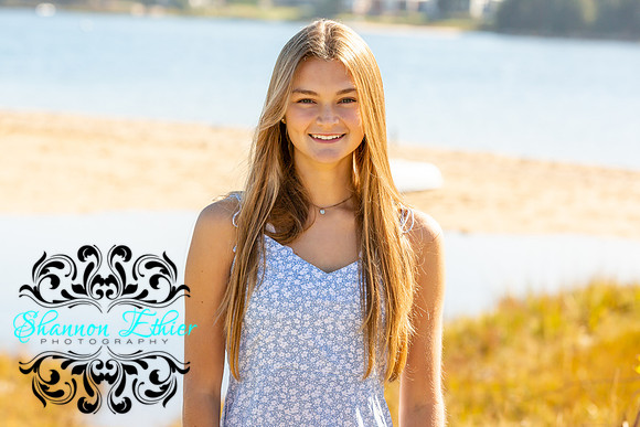 BHS 2023 Heather Lapworth Senior Portrait-9591