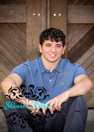 Fine_Kasef Vertical Senior Portrait MHS 2023