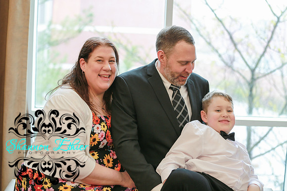 Cross Family-AMTA Headshot Event-Shannon Ethier Photography-3