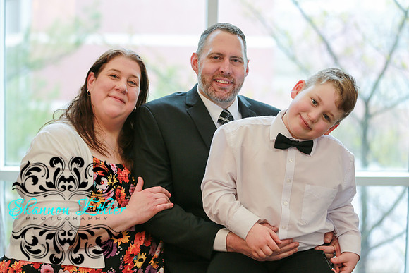 Cross Family-AMTA Headshot Event-Shannon Ethier Photography-9