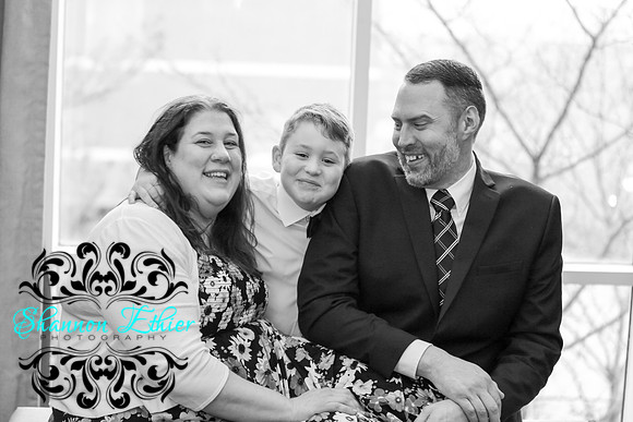 Cross Family-AMTA Headshot Event-Shannon Ethier Photography-22