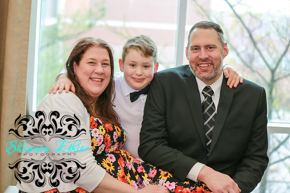 Cross Family-AMTA Headshot Event-Shannon Ethier Photography-13
