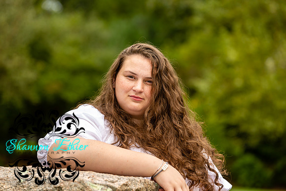 Olivia Tura Senior Portrait BHS 2023-9549-Shannon Ethier Photography