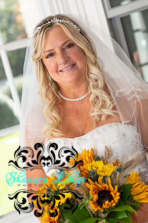 Teceno Nitschke Wedding - Pregame | October 07, 2021 | Shannon Ethier Photography | 9214