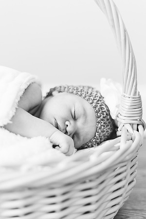 Baby Avery Infant Session -37-2