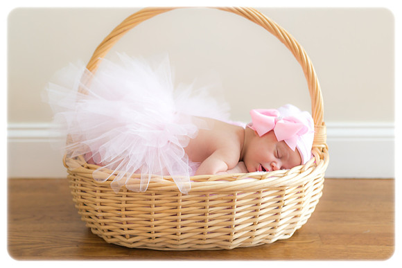 Baby Avery Infant Session -60