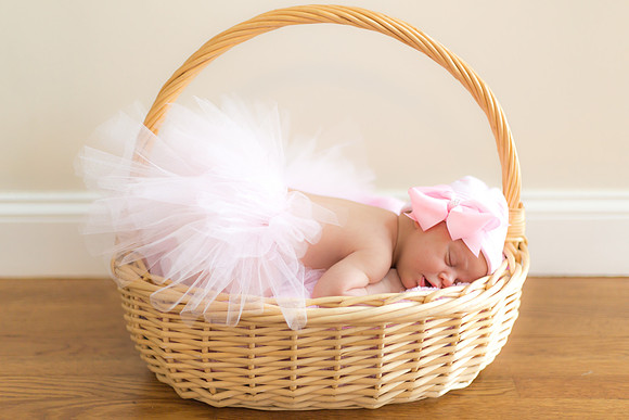 Baby Avery Infant Session -74
