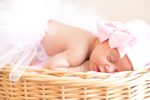 Baby Avery Infant Session -79