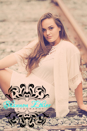 ellie yearbook-3036