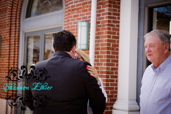 Howard Wedding Candids 4.23.2017 Trevi-0188