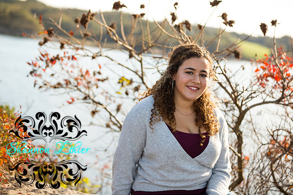 Leila Elguessab FHS 2018 PROOFS-5068