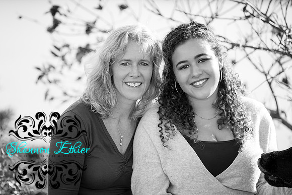 1-5x7 Leila-Meredith Final Image -5129-2