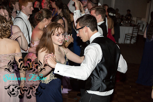 BHS Junior Prom 2018 Candids of the Class of 2019 -6843