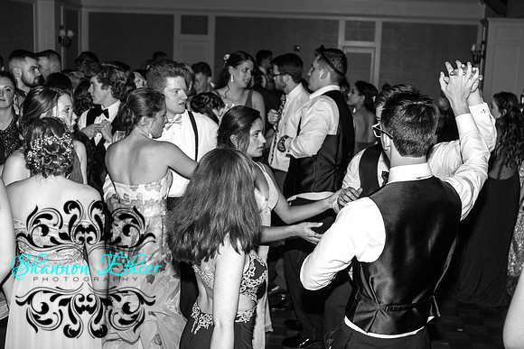 BHS Junior Prom 2018 Candids of the Class of 2019 -6846