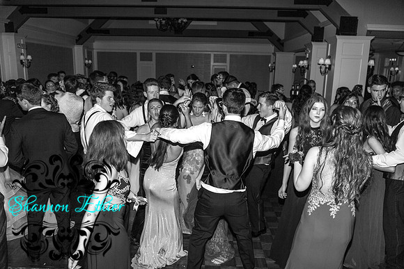 BHS Junior Prom 2018 Candids of the Class of 2019 -6852