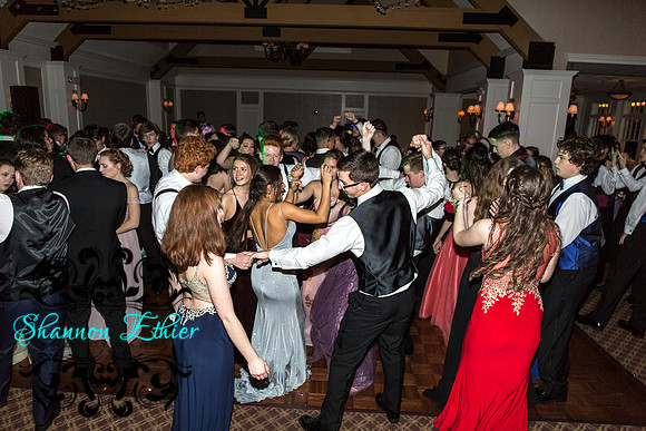 BHS Junior Prom 2018 Candids of the Class of 2019 -6853