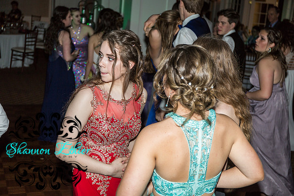 BHS Junior Prom 2018 Candids of the Class of 2019 -6844