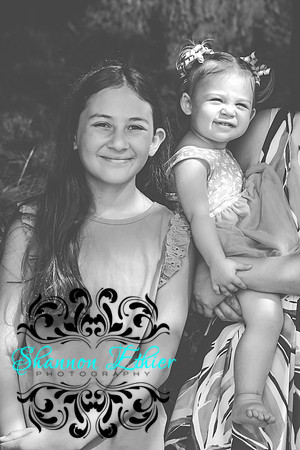 The Hart Family, White Island Pond July 2018 -7718-2