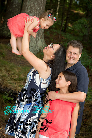 The Hart Family, White Island Pond July 2018 -7737-3
