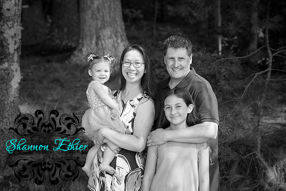 The Hart Family, White Island Pond July 2018 -7743-2