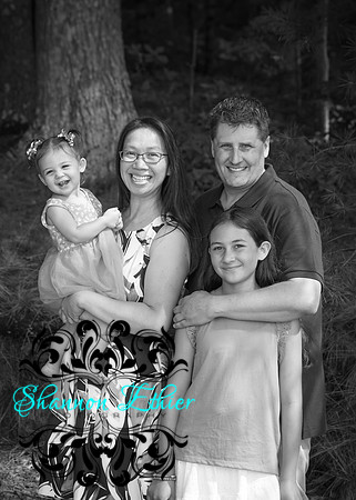 The Hart Family, White Island Pond July 2018 -7742-2