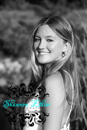 Maren Jones SJP 2024 - Senior Portrait - August 20, 2023 - Shannon Ethier Photography - 8316_-2
