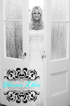 Teceno Nitschke Wedding - Pregame | October 07, 2021 | Shannon Ethier Photography | 9093