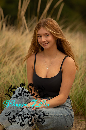 Alex NHS Proofs - 9951 - Shannon Ethier Photography