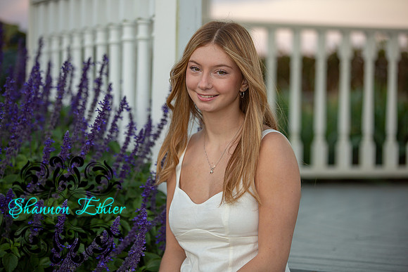 Alex NHS Proofs 2nd Shoot - 1520 - Shannon Ethier Photography