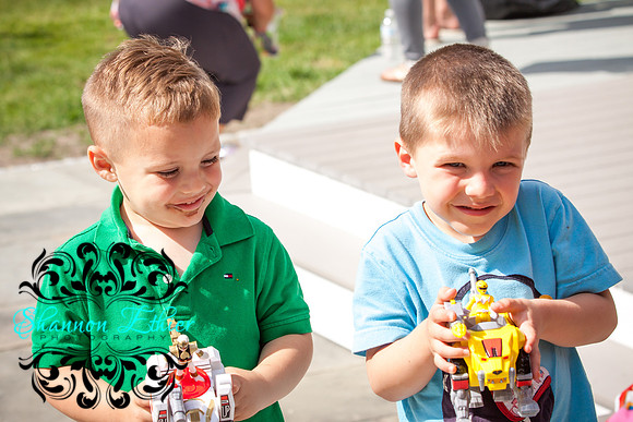 Trey's 4th and Aidan 6th Birthday Party June 2017-2378