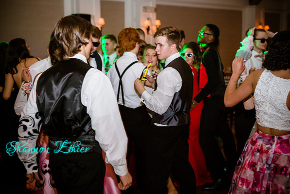 2018 BHS Prom Candids Class of 2019-5469