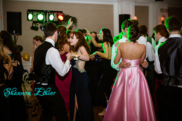 2018 BHS Prom Candids Class of 2019-5467