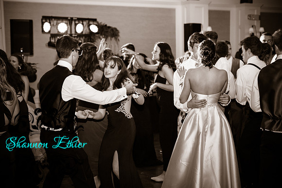 2018 BHS Prom Candids Class of 2019-5468
