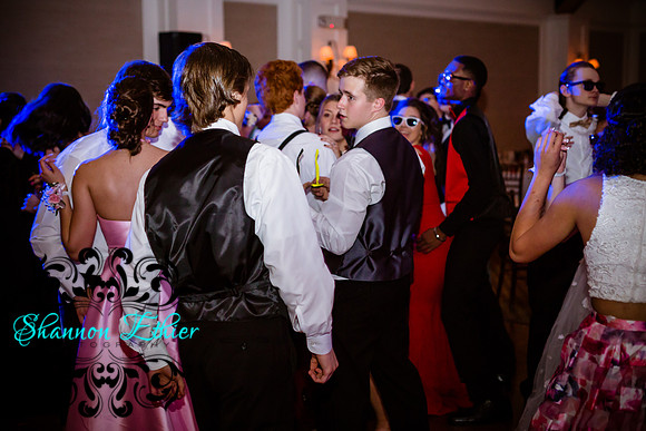 2018 BHS Prom Candids Class of 2019-5470