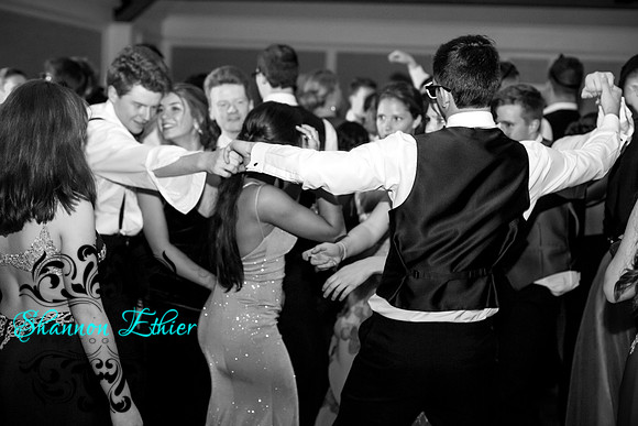 2018 BHS Prom Candids Class of 2019-5494