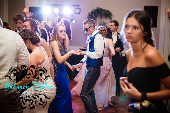 2018 BHS Prom Candids Class of 2019-5522