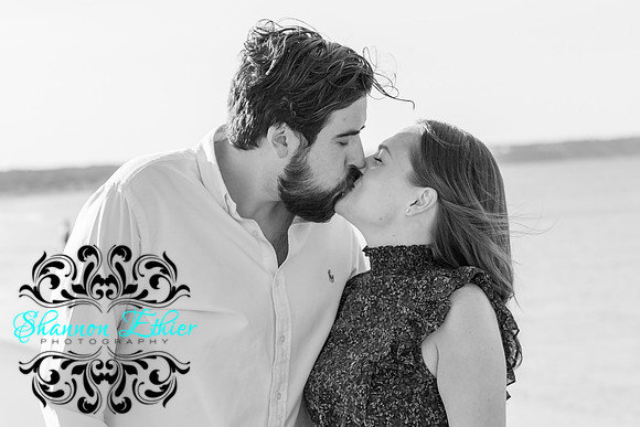 Nick & Laura Engagement Shoot -September 11, 2021 - Shannon Ethier Photography-10