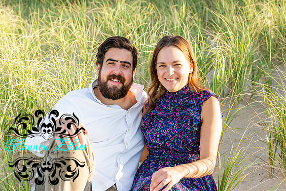 Nick & Laura Engagement Shoot -September 11, 2021 - Shannon Ethier Photography-35