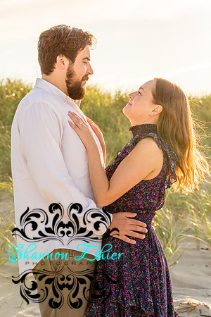 Nick & Laura Engagement Shoot -September 11, 2021 - Shannon Ethier Photography-40