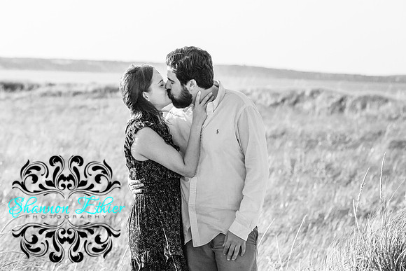 Nick & Laura Engagement Shoot -September 11, 2021 - Shannon Ethier Photography-54