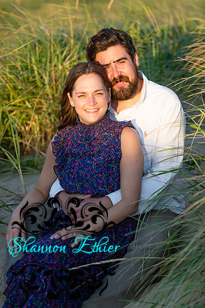 Nick & Laura Engagement Shoot -September 11, 2021 - Shannon Ethier Photography-84