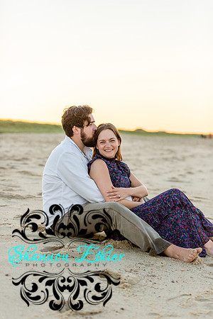 Nick & Laura Engagement Shoot -September 11, 2021 - Shannon Ethier Photography-109