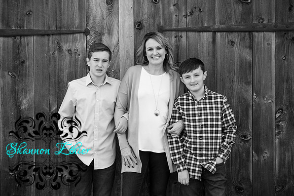 The Mooney Family 2019-0238-2